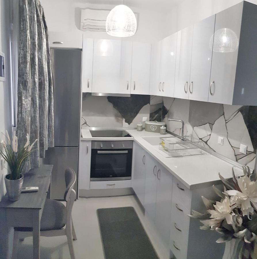 Polychrono New 2 Bedroom Apt. Just By The Sea! Exterior foto