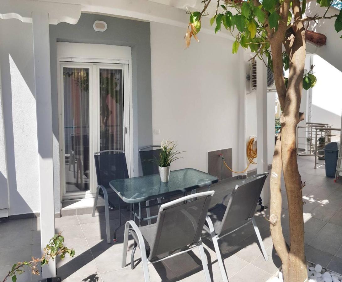 Polychrono New 2 Bedroom Apt. Just By The Sea! Exterior foto
